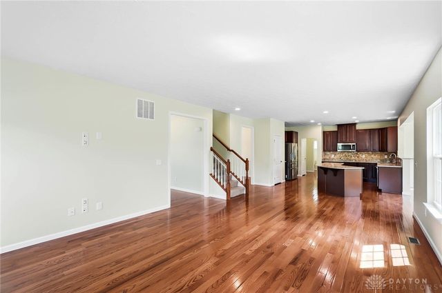 2500 Saint Anne Way, Dayton, OH 45458