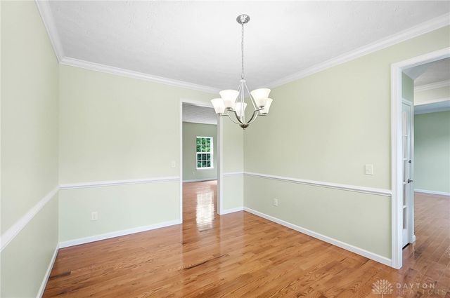 2500 Saint Anne Way, Dayton, OH 45458