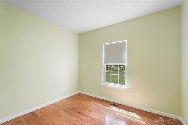 2500 Saint Anne Way, Dayton, OH 45458