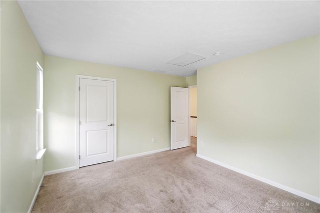 2500 Saint Anne Way, Dayton, OH 45458