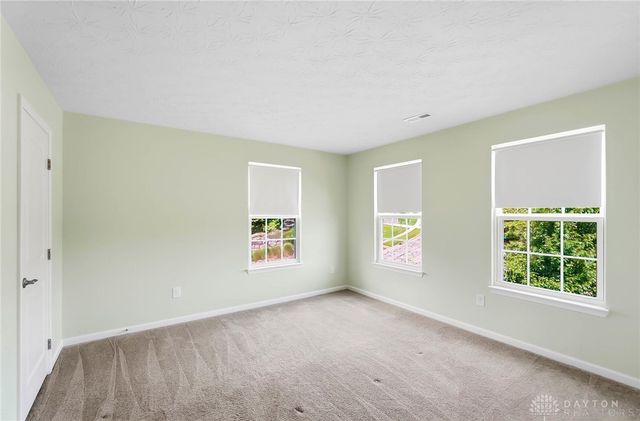 2500 Saint Anne Way, Dayton, OH 45458