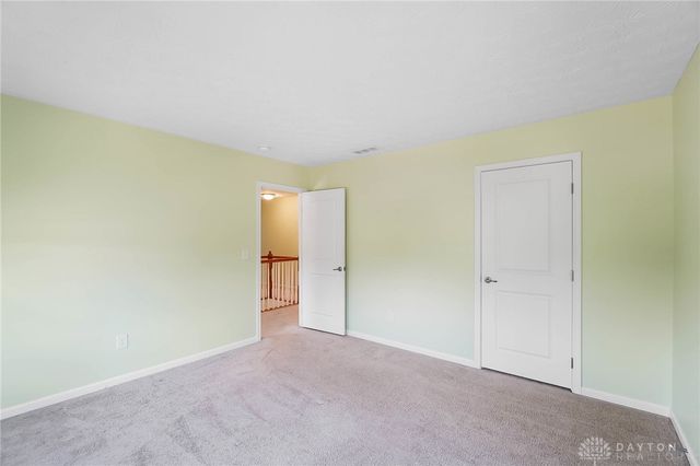 2500 Saint Anne Way, Dayton, OH 45458
