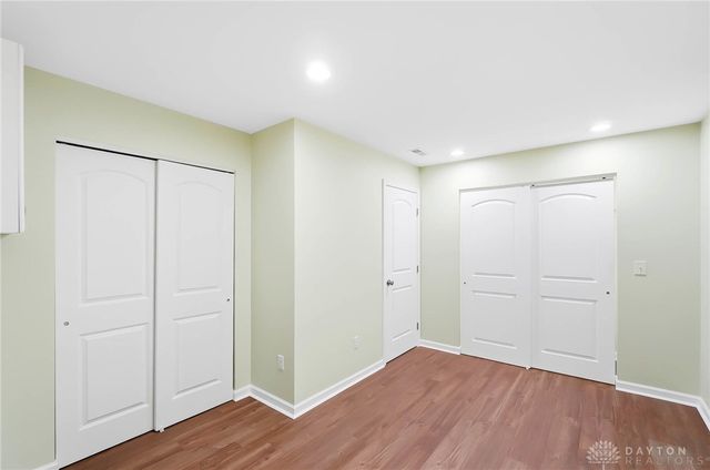 2500 Saint Anne Way, Dayton, OH 45458