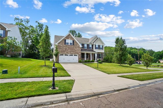 2500 Saint Anne Way, Dayton, OH 45458