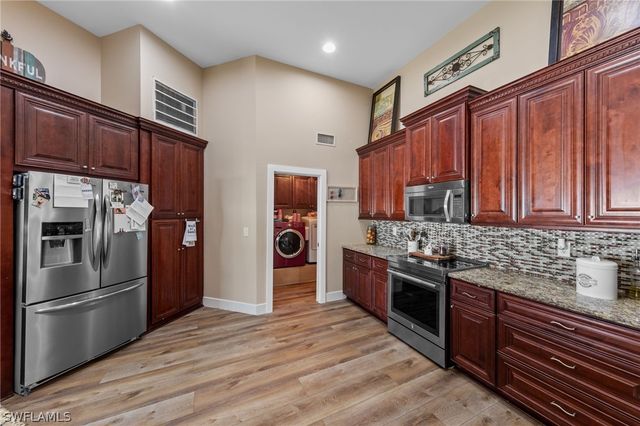 1747 NW 16th TER, Cape Coral, FL 33993