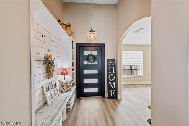 1747 NW 16th TER, Cape Coral, FL 33993