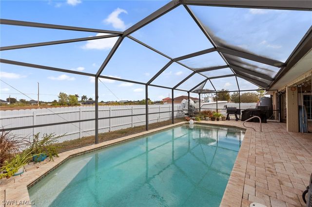 1747 NW 16th TER, Cape Coral, FL 33993