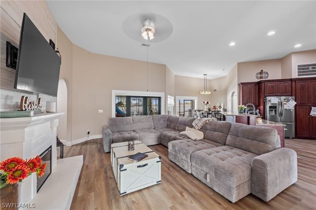 1747 NW 16th TER, Cape Coral, FL 33993