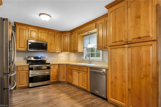 125 Arena ST, Williamsburg, VA 23185