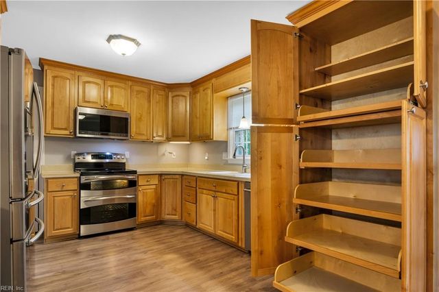 125 Arena ST, Williamsburg, VA 23185