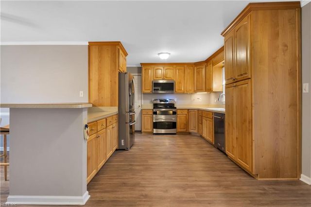 125 Arena ST, Williamsburg, VA 23185