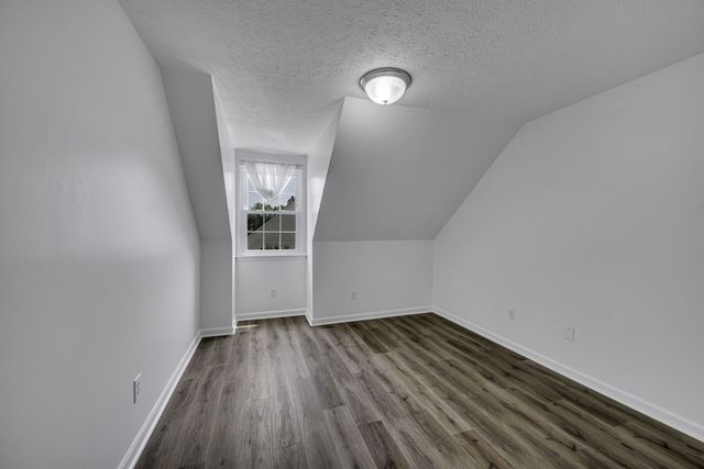 200 Deerpoint Ct, Hendersonville, TN 37075