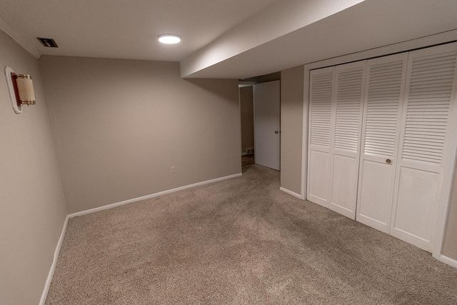 3006 LYNNWOOD DR, Columbia, MO 65203