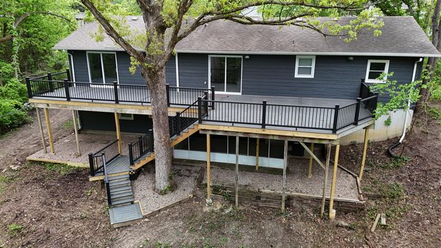 3006 LYNNWOOD DR, Columbia, MO 65203