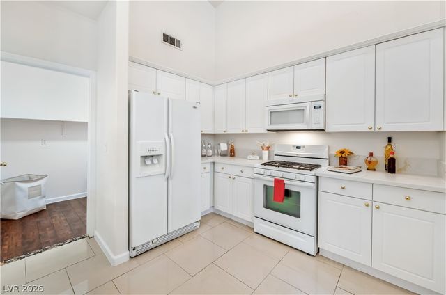 9791 Hickory Crest Court, Las Vegas, NV 89147