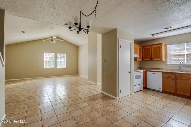4405 Biglin Bayou Drive, D'iberville, MS 39540