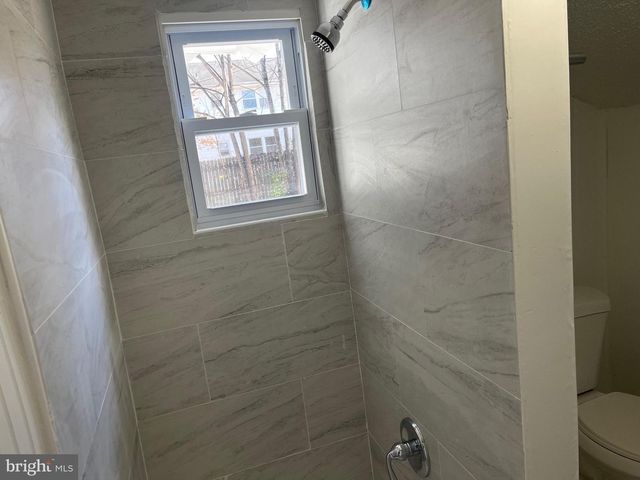 725 E PINE ST, Millville, NJ 08332