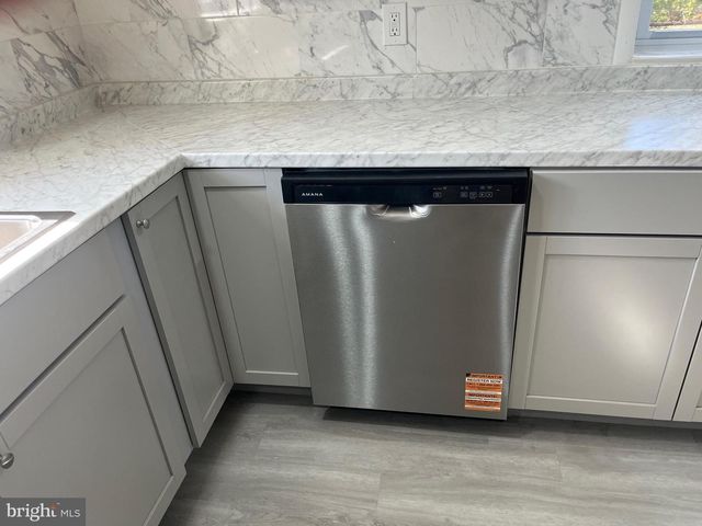 725 E PINE ST, Millville, NJ 08332