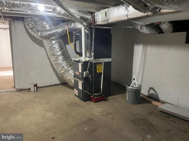 725 E PINE ST, Millville, NJ 08332