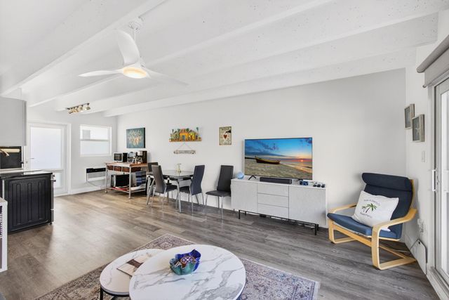 4001 S Ocean Boulevard 308, South Palm Beach, FL 33480