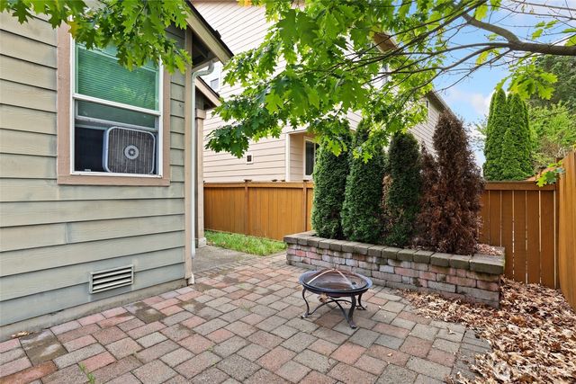 5427 Boardwalk Street SE, Lacey, WA 98503