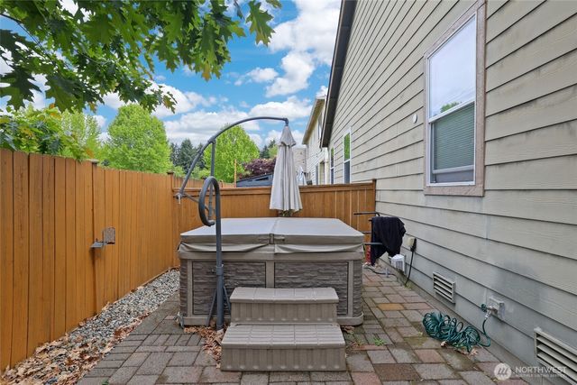 5427 Boardwalk Street SE, Lacey, WA 98503