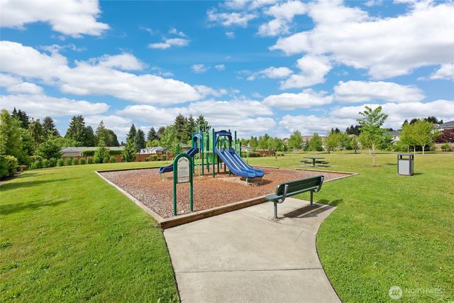 5427 Boardwalk Street SE, Lacey, WA 98503