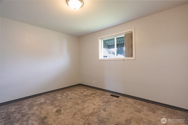 5030 S Park Avenue S, Tacoma, WA 98408