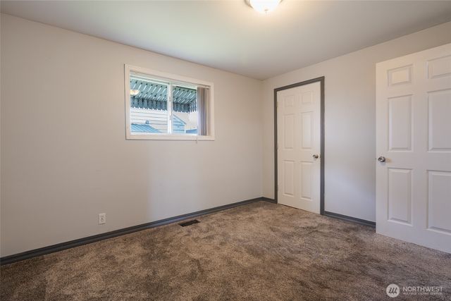 5030 S Park Avenue S, Tacoma, WA 98408