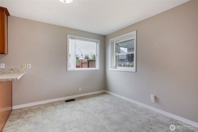 5030 S Park Avenue S, Tacoma, WA 98408