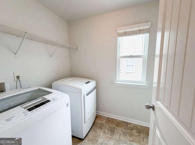 177 Hill Crest Circle, Hiram, GA 30141