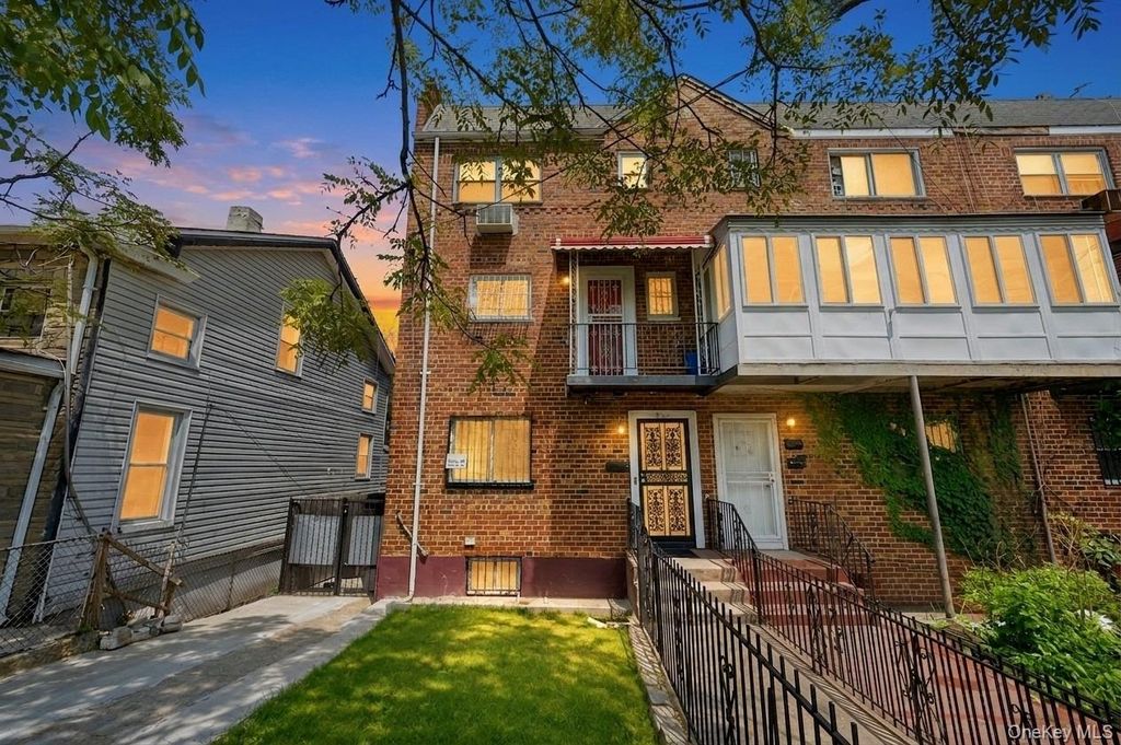 709 Ashford Street, Brooklyn, NY 11207 — exterior