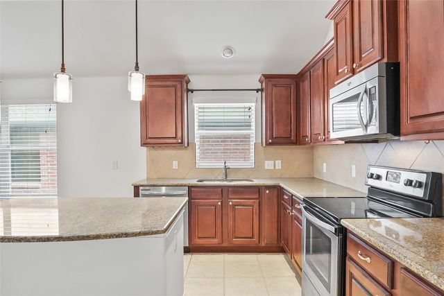 1345 Elkford Lane, Fort Worth, TX 76247