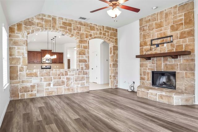 1345 Elkford Lane, Fort Worth, TX 76247