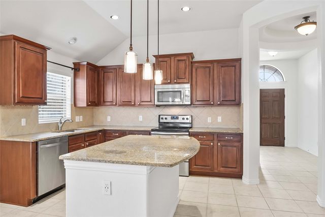 1345 Elkford Lane, Fort Worth, TX 76247