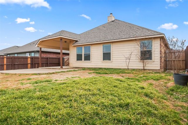 1345 Elkford Lane, Fort Worth, TX 76247