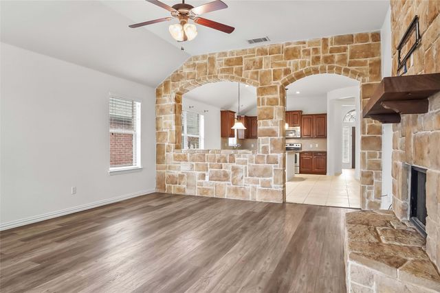 1345 Elkford Lane, Fort Worth, TX 76247