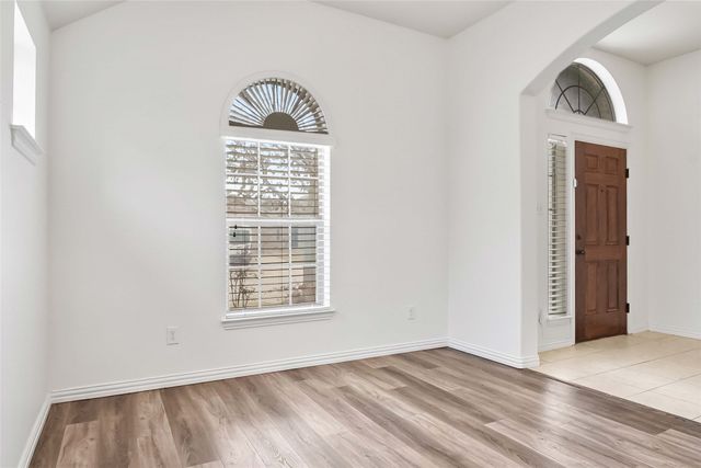 1345 Elkford Lane, Fort Worth, TX 76247