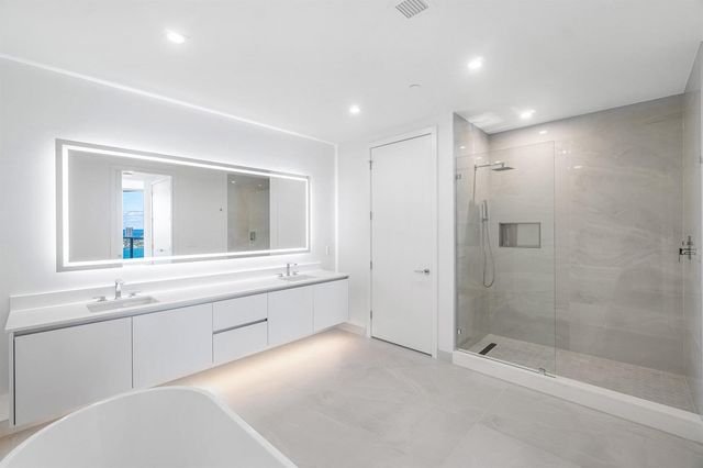220 Lake Shore Drive 2012, Lake Park, FL 33403