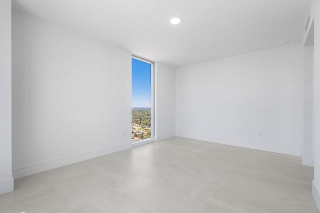 220 Lake Shore Drive 2012, Lake Park, FL 33403