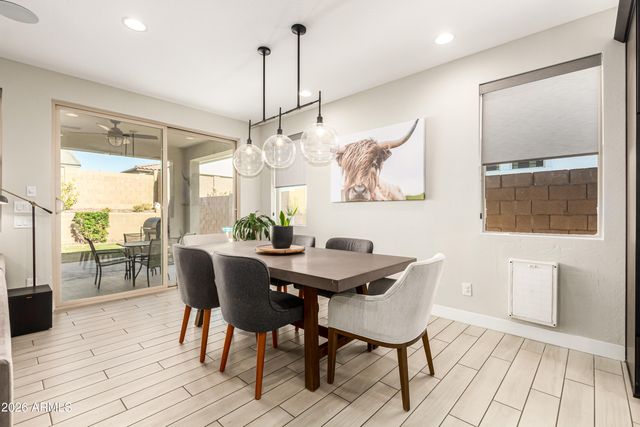 6974 W SPUR Drive, Peoria, AZ 85383