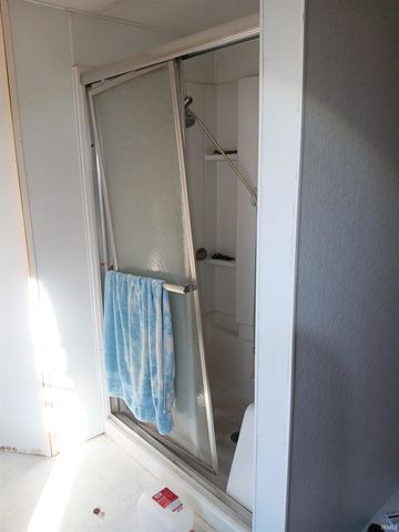 104 E IN Street, Holland, IN 47541