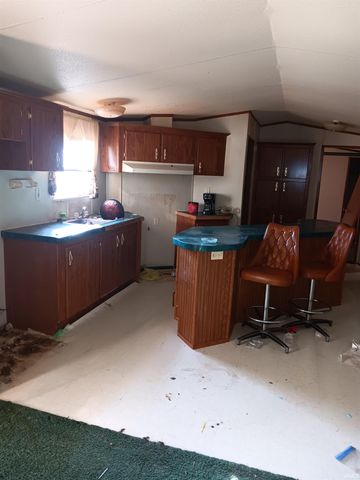 104 E IN Street, Holland, IN 47541