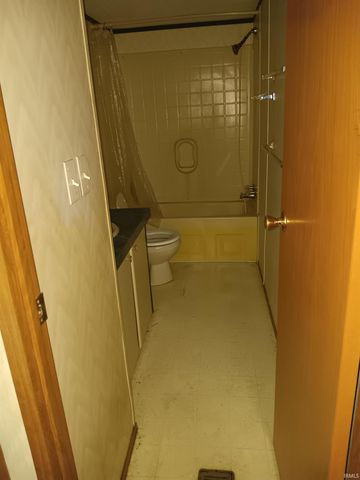 104 E IN Street, Holland, IN 47541