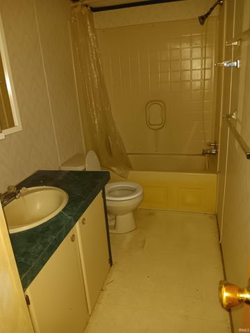 104 E IN Street, Holland, IN 47541