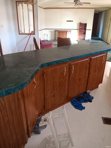 104 E IN Street, Holland, IN 47541