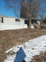 104 E IN Street, Holland, IN 47541