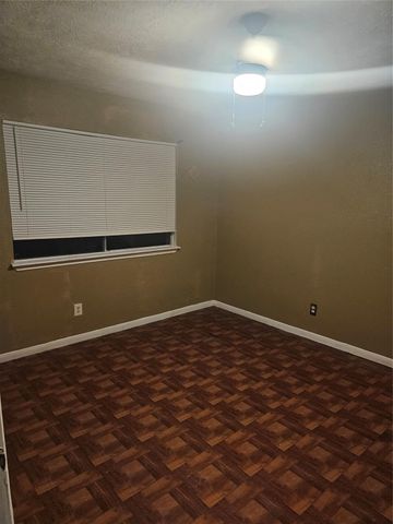 4011 Alshire Drive, Spring, TX 77373