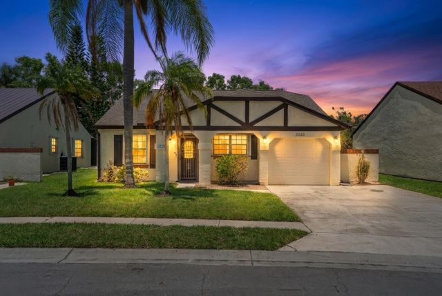 2225 SE Barrington Street, Port St Lucie, FL 34952