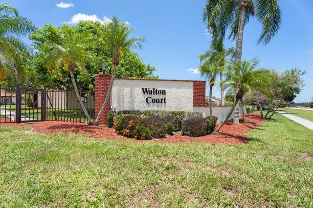 2225 SE Barrington Street, Port St Lucie, FL 34952